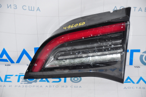 Ліхтар внутрішній кришка багажника правий Tesla Model 3 18-тип 2, топляк