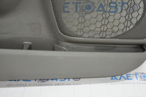 Обшивка двери карточка передняя левая Toyota Sienna 11-12 бежевая, царапина