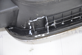 Лючок бензобака с корпусом Audi Q5 8R 09-17 сломаны защелки
