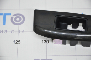 Накладка управления стеклоподъемником задним правым Toyota Sienna 11-20 графит, царапины