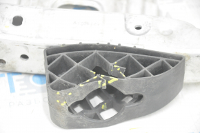 Кронштейн опоры переднего бампера правый BMW 3 F30 12-18 надломан пластик