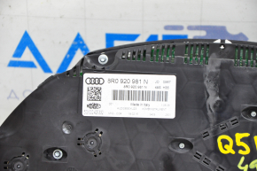 Щиток приладів Audi Q5 8R 13-17 98к, подряпини