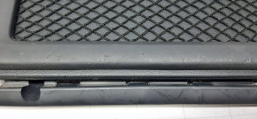 Накладка водительского сидения задняя Infiniti QX30 17- чёрная, царапины