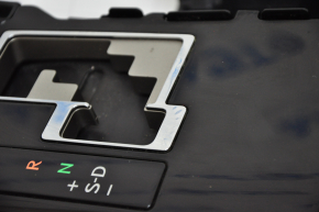 Накладка шифтера КПП Lexus ES300h ES350 13-18 чорна, здувся хром, відсутня заглушка