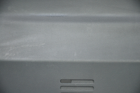 Обшивка дверей багажника нижня Nissan Rogue 14-20 чорн, подряпини