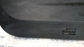Обшивка дверей багажника нижня Nissan Rogue 14-20 чорн, подряпини