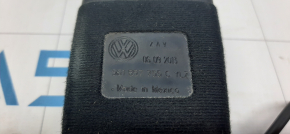 Засувка ременя водія VW Passat b7 12-15 USA чорний з датчиком, подряпини