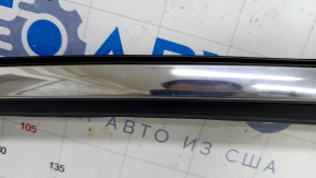 Молдинг двери верхний задний правый Ford Escape MK4 20- хром, с уплотнителем стекла, надорвана резина, царапины на хроме