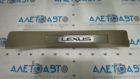 Накладка порога з підсвічуванням ззаду права Lexus RX300 RX330 RX350 RX400h 04-09 беж, подряпини