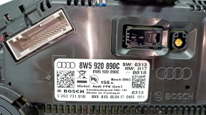 Щиток приборов Audi Q5 80A 18- 101к, царапины