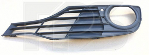 Обрамление решетка птф правое BMW 3 F30 12-15 частично открытая новый неоригинал