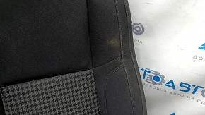 Пассажирское сидение Dodge Challenger 15- рест, без airbag, механическое, тряпка черпассажирского