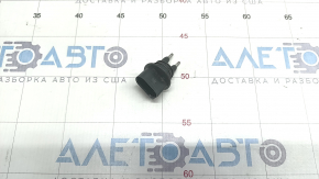 Датчик уровня жидкости бачка омывателя Audi Q5 80A 18-
