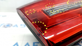 Ліхтар внутрішній кришка багажника лівий Audi A3 8V 15-16 4d usa LED, потертості, тріщини на склі