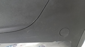Консоль центральная подлокотник и подстаканники GMC Terrain 18- кожа черная, под воздуховод, царапины, тычки на хроме, облезло покрытие