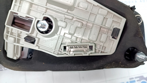 Фонарь внутренний крышка багажника правый VW Jetta 16-18 USA галоген тёмный