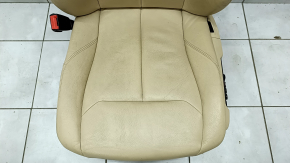 Водительское сидение BMW 3 F30 12-18 с airbag, электро с памятью, кожа беж, затерто, под химчистку