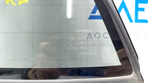 Стекло двери треугольник заднее левое Toyota Venza 21-