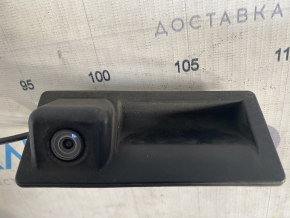 Кнопка открытия багажника Audi A6 C7 12-18 под камеру
