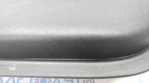 Обшивка двери карточка передняя левая Hyundai Kona 18-21 с накладкой, серая, царапины