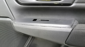 Обшивка двери карточка передняя правая Honda CRV 17-22 черная, тряпка, серый молдинг, царапины