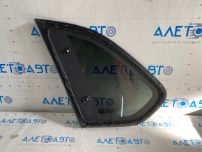 Форточка глухое стекло задняя правая BMW X5 F15 14-18 тонировка, хром, сломано крепление