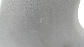 Накладка центральной стойки нижняя правая Hyundai Kona 18-23 1.6, 2.0 черная, царапины