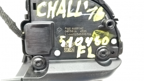 Кнопки управления на руле левые Dodge Challenger 15-19 потерта