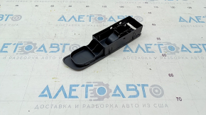 Накладка управления стеклоподъемником передняя правая VW Tiguan 09-17 черн