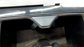 Накладка центральной консоли с подстакаником Honda Accord 13-17 тип 2, черн глянец, царапины