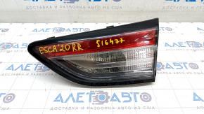 Ліхтар внутрішній кришка багажника правий Ford Escape MK4 20- подряпини