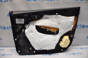 Обшивка двери карточка передняя левая Ford Focus mk3 15-18 черн с черн вставкой тряпка,Titanium, потёрта, под чистку