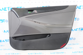 Обшивка двери карточка передняя правая Hyundai Sonata 11-15 черн с сер вставкой кожа, подлокотник кожа, черн молдинг структура, царапины
