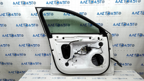 Дверь в сборе передняя левая Audi A4 B9 17-18 белый LY9C, keyless, сломана накладка ручки, тычки