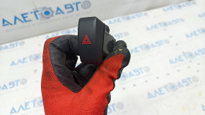 Кнопка аварійної сигналізації Mazda6 13-17