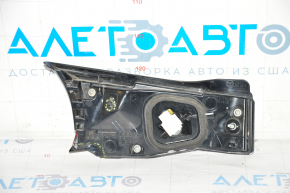 Ліхтар внутрішній кришка багажника правий Mazda CX-5 17- зламане кріплення, немає фрагмента, без накладки