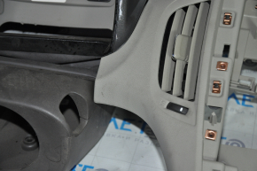 Торпедо передняя панель без AIRBAG Chevrolet Volt 11-15 светл-сер с накладкой на подушку, под чистку
