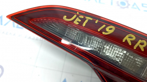 Ліхтар внутрішній кришка багажника правий VW Jetta 19- подряпини