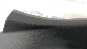 Накладка задней стойки нижняя левая VW Jetta 19- черная, царапины