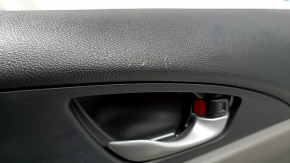 Обшивка дверей картка задня права Honda Civic X FC 16-21 4d чорна ганчірка з сірою вставкою, подряпини