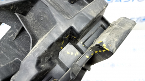 Кріплення переднього бампера ліва внутрішня рама VW Jetta 19- GLI, зламані кріплення