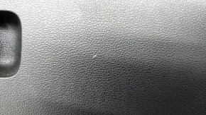 Ящик рукавички, бардачок VW Jetta 19- чорний під cd changer, подряпина