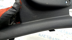 Накладка порога задня внутрішня ліва Hyundai Elantra AD 17-20 чорний, злам креп, подряпини