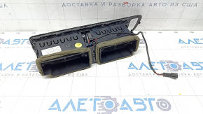 Дефлектор воздуховода передний центральный Audi Q5 8R 09-17