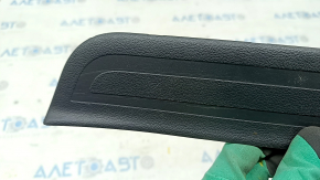 Накладка порога задняя внешняя левая Hyundai Elantra AD 17-20 черн, царапины