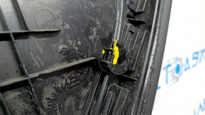 Обшивка дверей картка задня ліва Audi Q3 8U 15-18 чорна з коричневою шкірою, злам креп