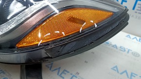 Фара передняя левая голая Chevrolet Trax 17-22 галоген + LED DRL, царапины, песок, полез лак