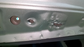 Дверь багажника голая со стеклом Chevrolet Trax 15-22 серебро WA636R, царапины на стекле, мято крепление