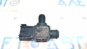 Датчик давления воздуха на тормозном усилителе Chevrolet Trax 15-22