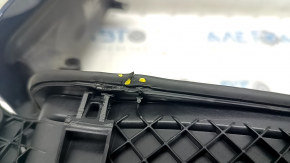 Лючок бензобака в сборе с корпусом BMW X3 F25 11-17 сломаны защелки замка, надорван уплотнитель